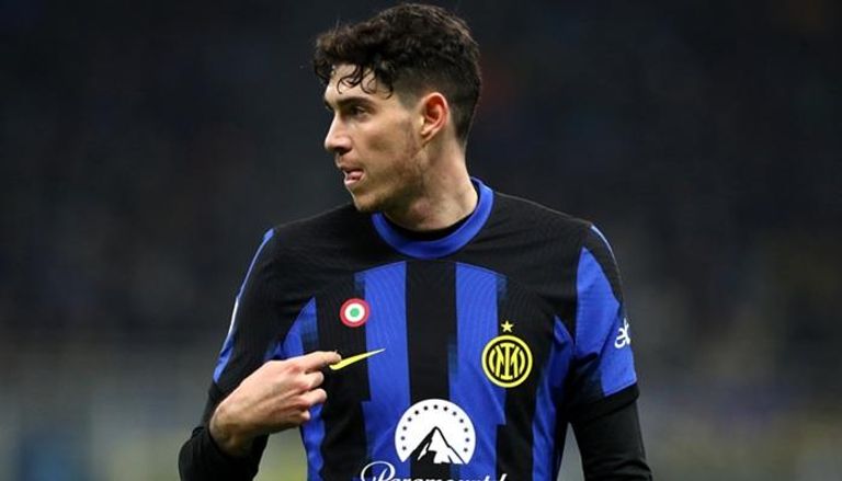 أليساندرو باستوني مدافع إنتر ميلان