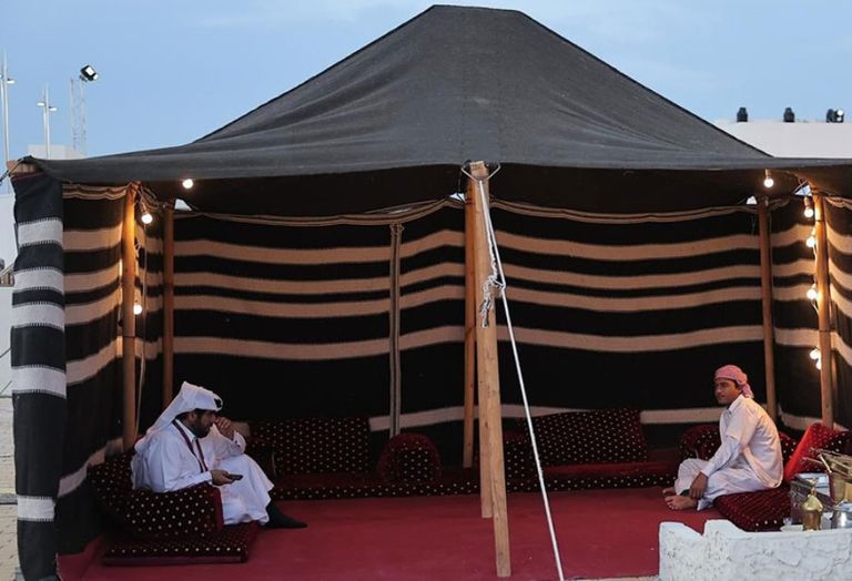 الإمارات تحتفي بيوم قطر الوطني