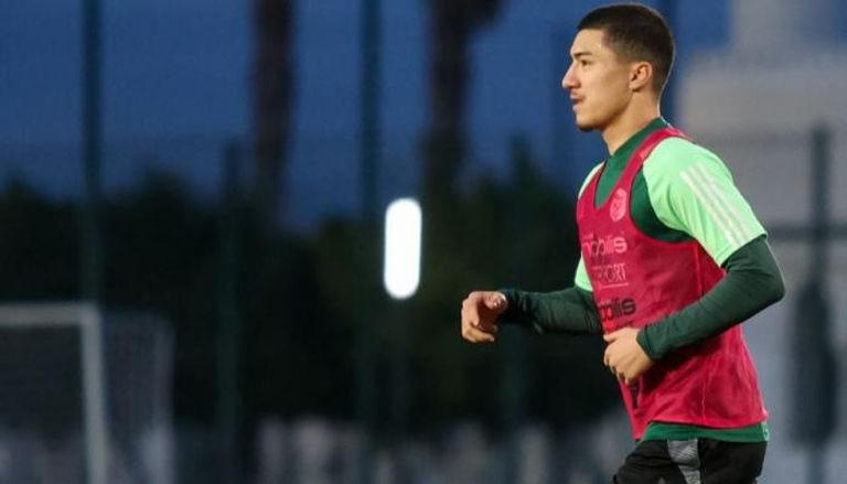 مازا نجم منتخب الجزائر