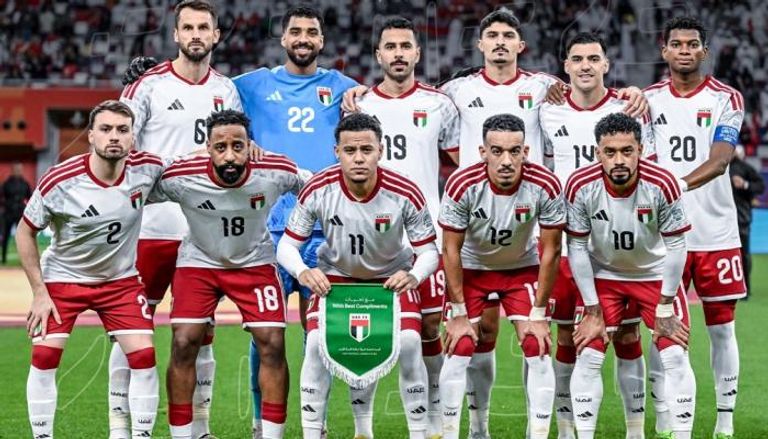 القنوات الناقلة لمباراة المنتخب السعودي والإمارات اليوم 
