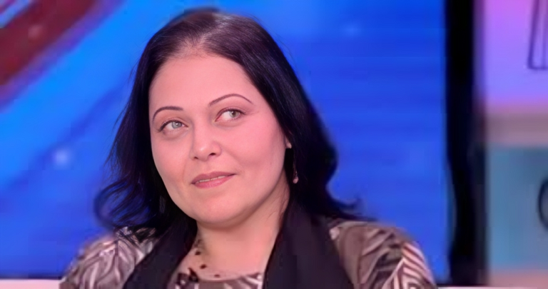 الفنانة المصرية نيفين مندور