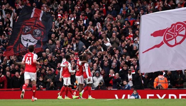 أرسنال متصدر البريميرليغ