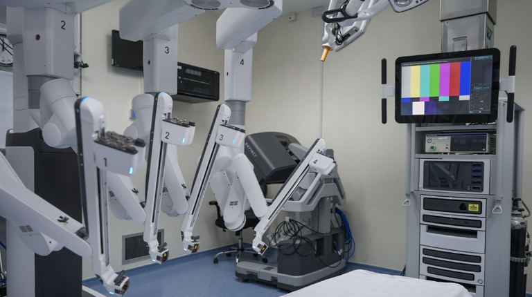 حصاد القطاع الصحي في الإمارات 2025