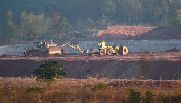 تلال مقاطعة جيانغشي الغنية بالمعادن النادرة في تربتها الحمراء (AFP)