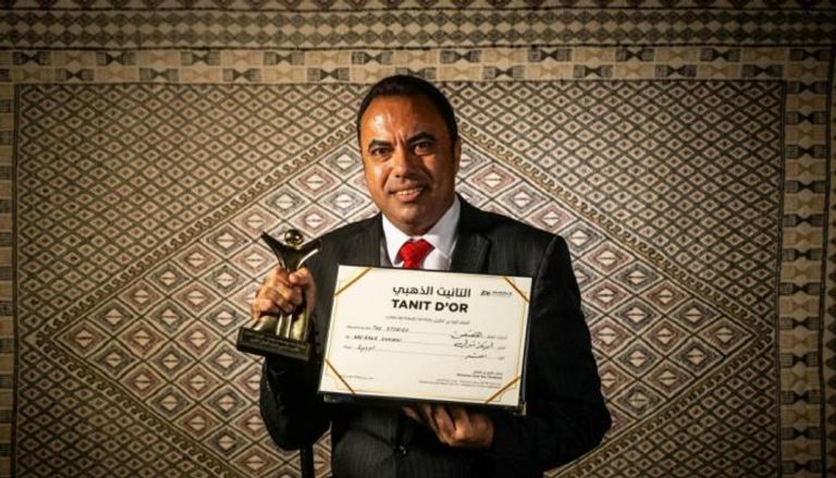 الفيلم المصري «القِصص» يحصد التانيت الذهبي