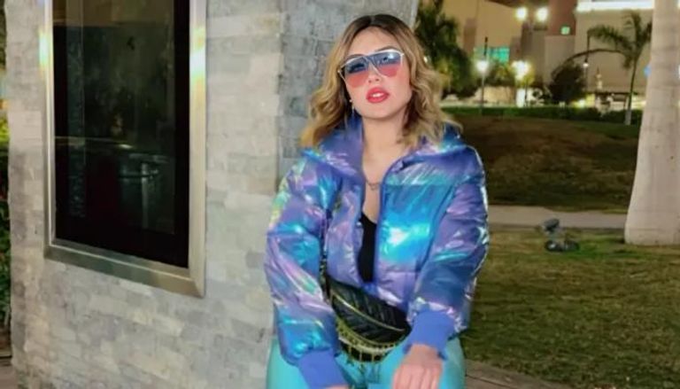 البلوغر هدير عبدالرازق