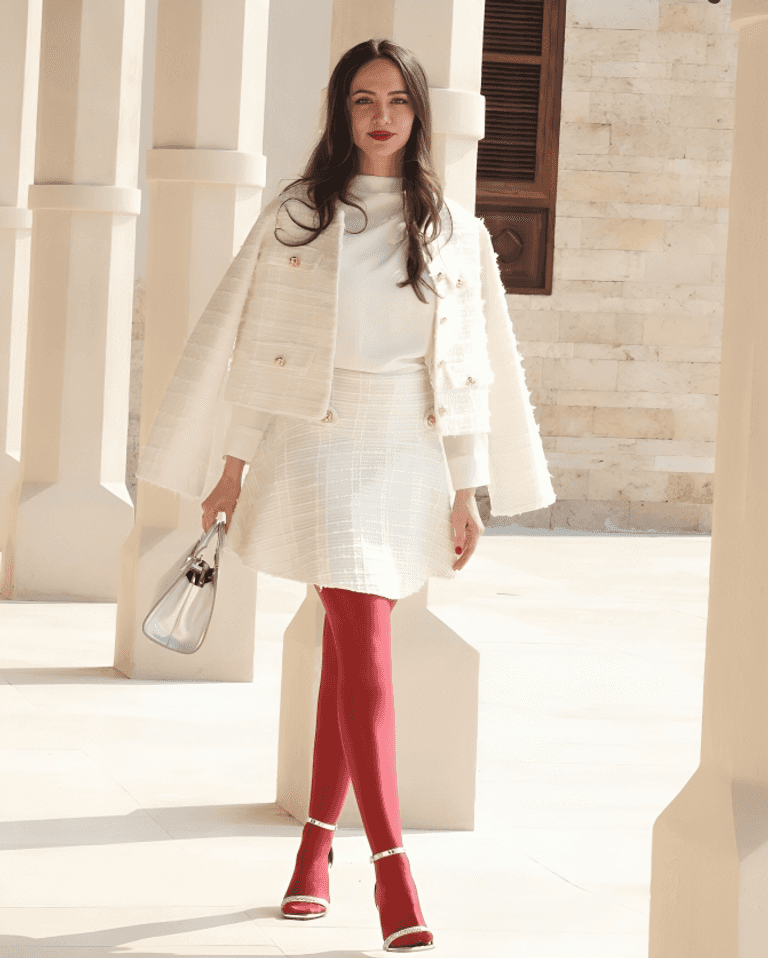 إطلالات أنيقة لموسم الأعياد