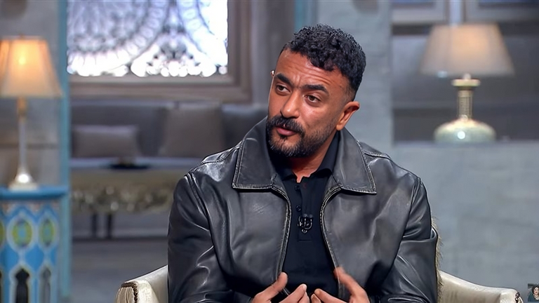 الفنان أحمد العوضي الفنان أحمد العوضي