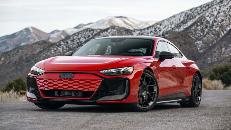 طراز Cadillac Escalade IQ