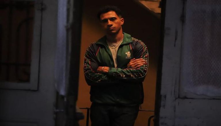 البوستر الرسمي لمسلسل بطل العالم