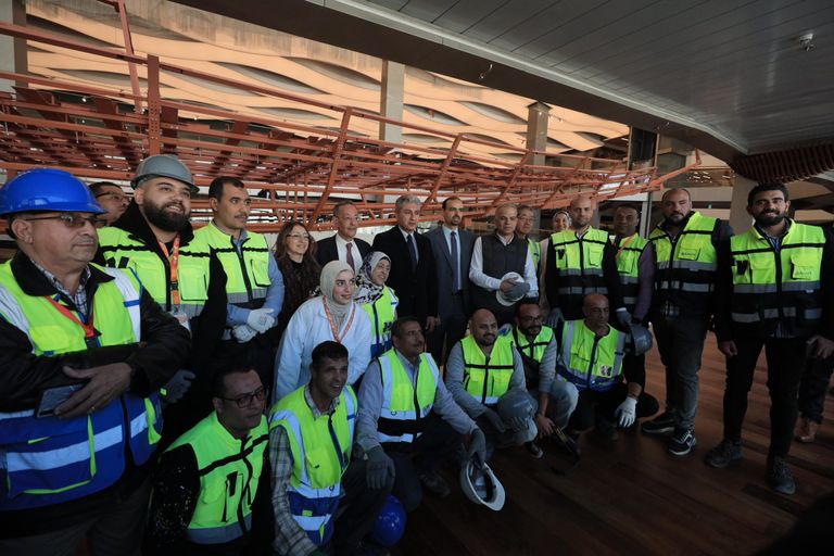 ترميم مركب خوفو