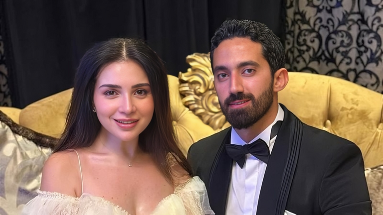 الفنانة رنا رئيس