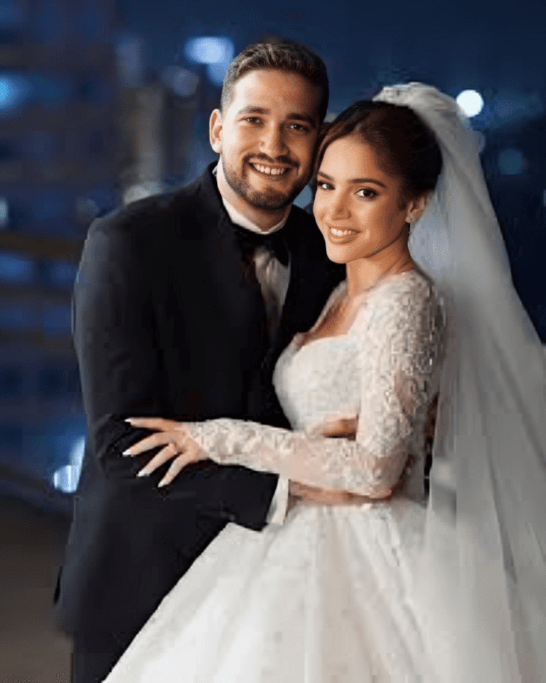 الفنانة رنا رئيس