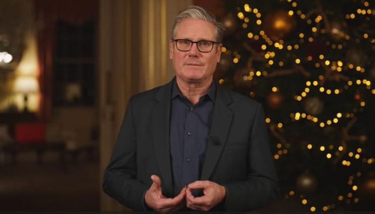 كير ستارمر يوجه رسالة عيد الميلاد