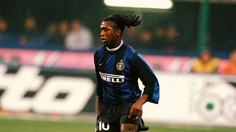 الظاهرة رونالدو ورود فان نيستلروي