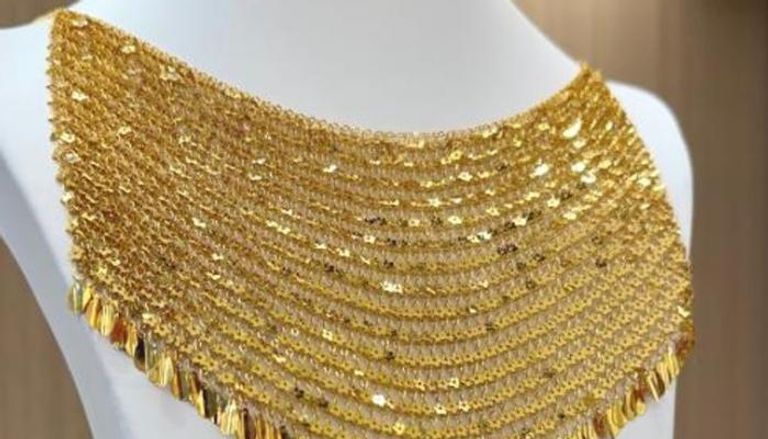 مشغولات ذهبية - أرشيفية