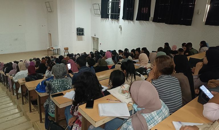 أزمة بطالة مزمنة في تونس