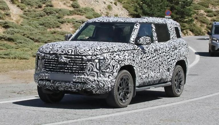 سيارة ميتسوبيشي باجيرو 2026