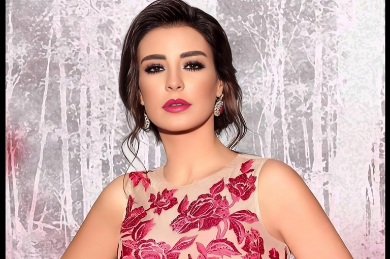 الفنانة اللبنانية ماغي بوغصن