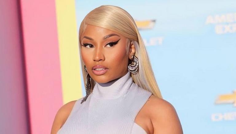 نجمة الراب العالمية نيكي ميناج