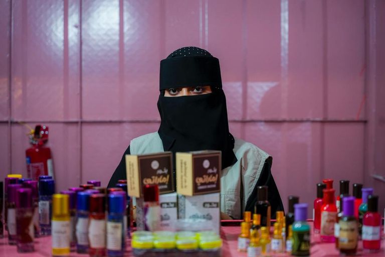 «سوق الوومن» في عدن