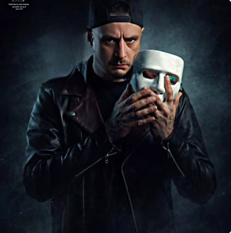 أحمد الفيشاوي ووالدته