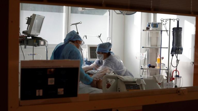 مستشفى فرنسية- أرشيفية