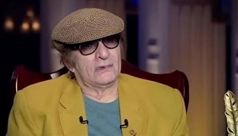 الفنان المصري محيي إسماعيل