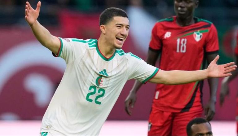 مازا نجم منتخب الجزائر