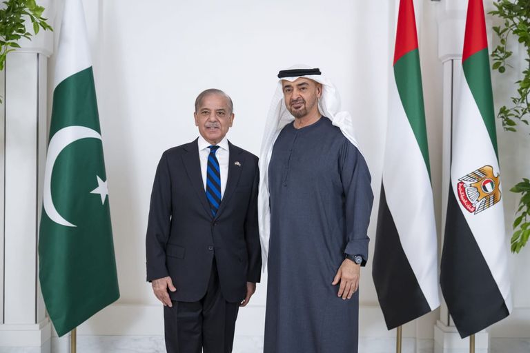 الشيخ محمد بن زايد آل نهيان ورئيس وزراء باكستان