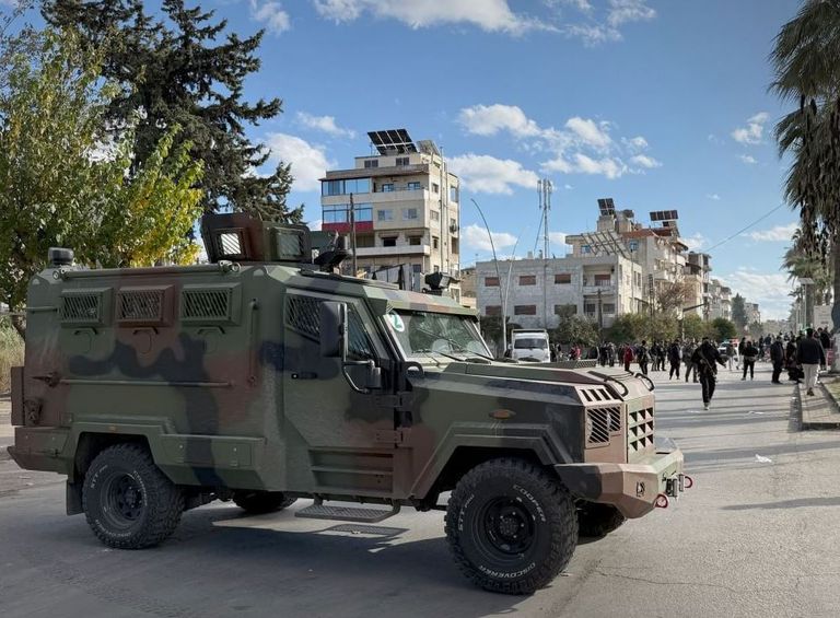 قوات من الأمن في اللاذقية