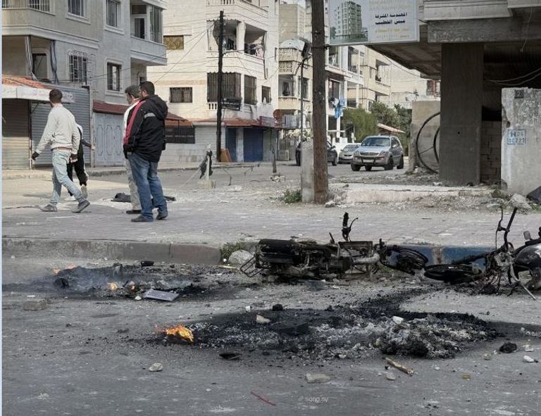 قوات من الأمن في اللاذقية