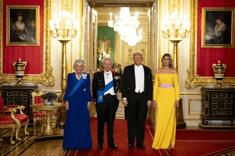 الملك تشارلز الثالث 