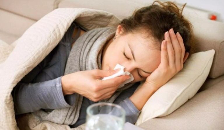 موسم الإنفلونزا بدأ قبل موعده المعتاد بنحو 4 إلى 5 أسابيع