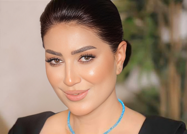 الفنانة المصرية وفاء عامر