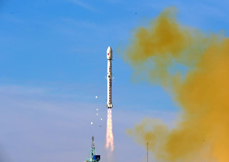 انطلاق القمر الاصطناعي الصيني "تيانهوي-7"