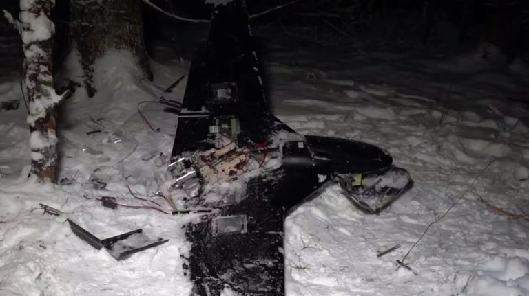 خريطة نشرتها روسيا لمسار تحليق مسيرات أوكرانية قالت إنها حاولت مهاجمة مقر بوتين