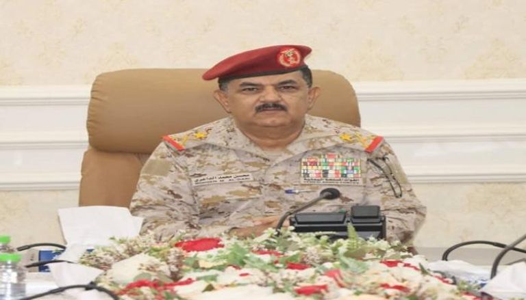 وزير الدفاع اليمني