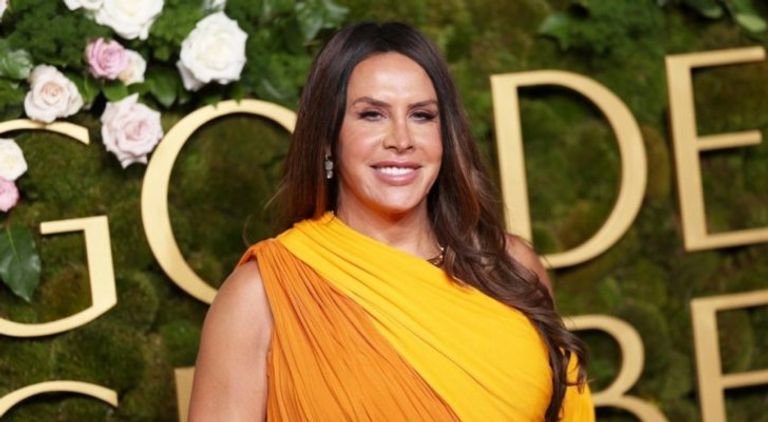 الممثلة المتحولة كارلا صوفيا