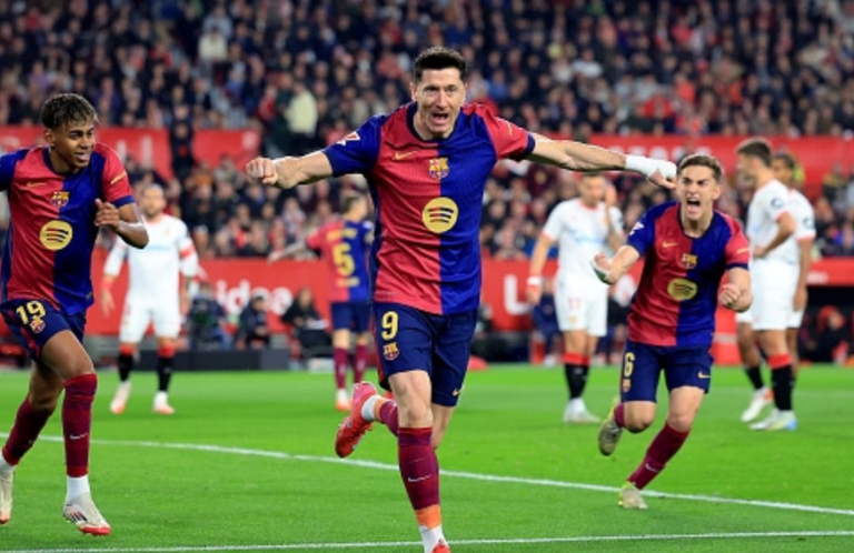 برشلونة  فريق برشلونة