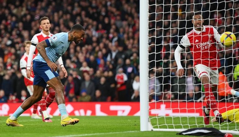 إيفان توني تقنية الفيديو المساعدة للحكم "فار"