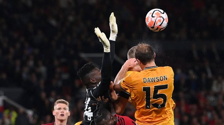 لعبة ولفرهامبتون تقنية الفيديو المساعدة للحكم "فار"