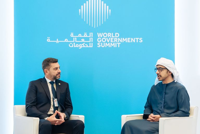 الشيخ عبدالله بن زايد آل نهيان ونائب رئيس باراغواي