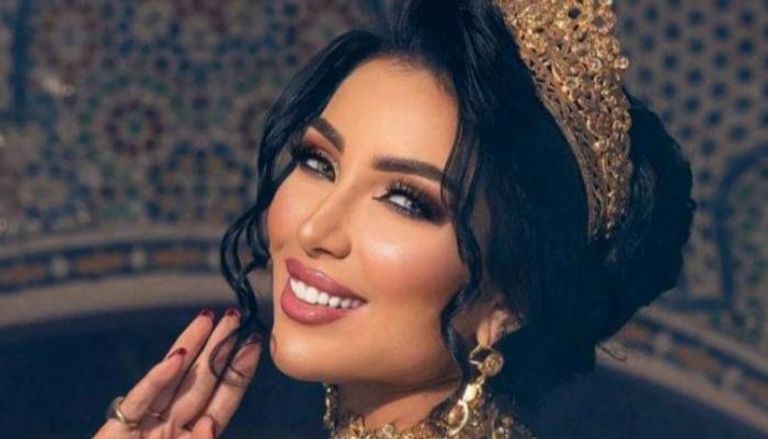 الفنانة المغربية دنيا بطمة  