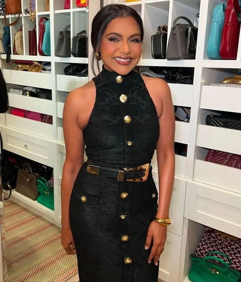 الممثلة والكاتبة ميندي كالينغ 