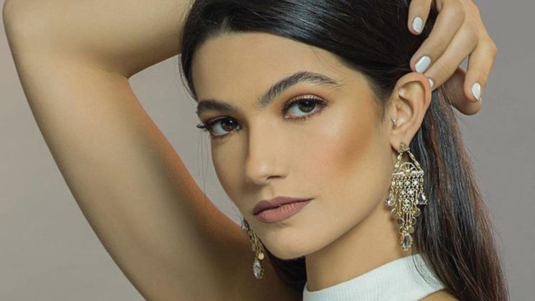 تارا عماد وأحمد عز