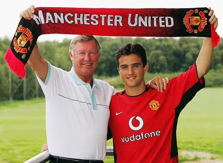 أليكس فيرغسون مدرب مانشستر يونايتد الأسطوري