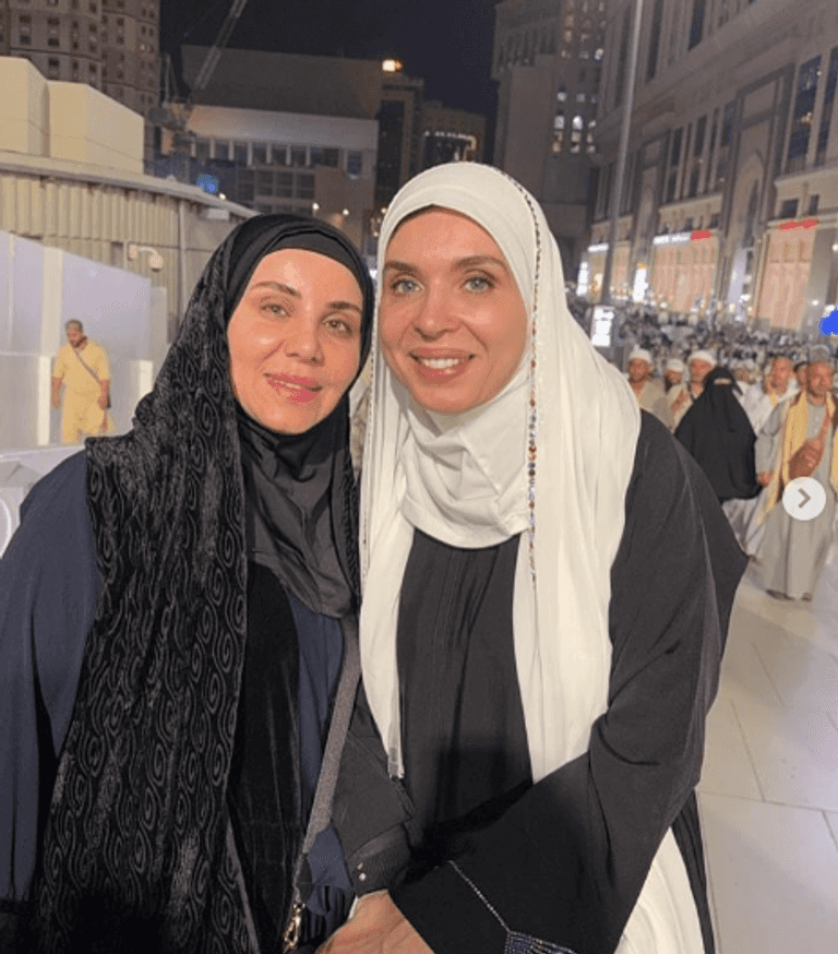 الراقصة دينا