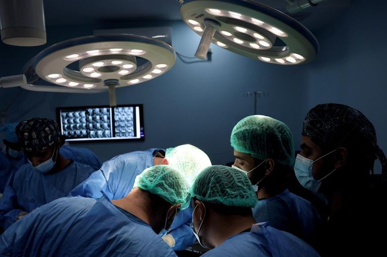 مخيم طبي بعدن