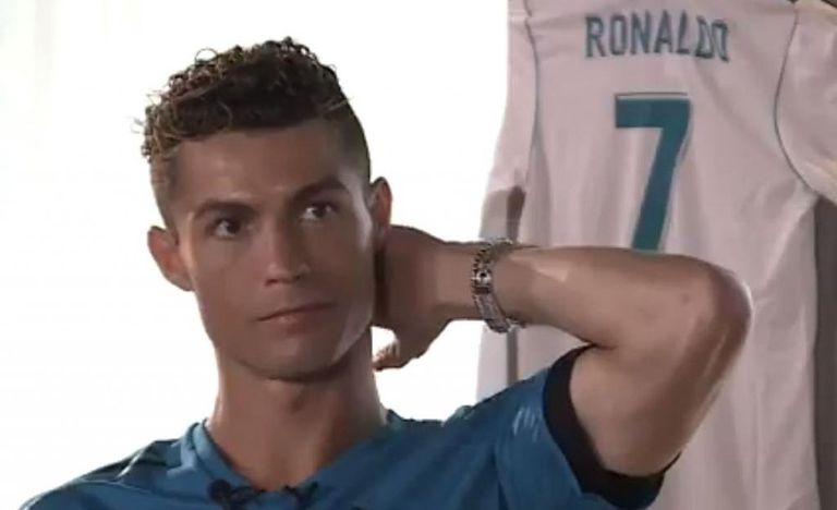 كريستيانو رونالدو طرد جود بيلينغهام في مباراة أوساسونا وريال مدريد